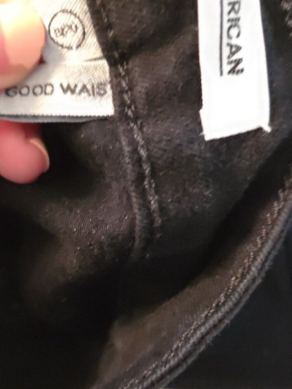 Good American Black Skinny Jeans with Silver Grommets - Picture 4 of 5